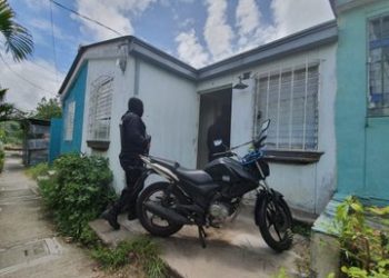 Reportan capturas de usurpadores de viviendas en col. Vista al Lago