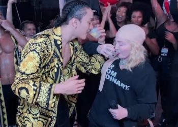 Madonna celebra «alocadamente» sus 61 años