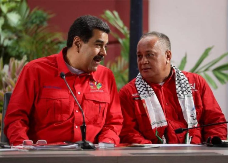 Nicolás Maduro reconoció contactos con el gobierno de Estados Unidos