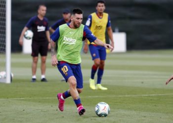 (VIDEO) Messi dejó atrás su lesión y apunta para su debut oficial en la temporada con Barcelona