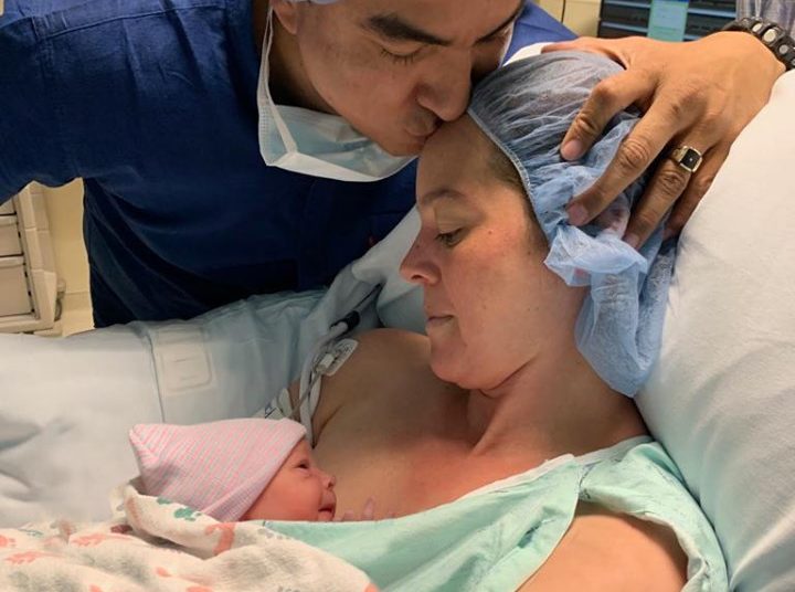 Miguel Pereira publica foto de su hija recién nacida