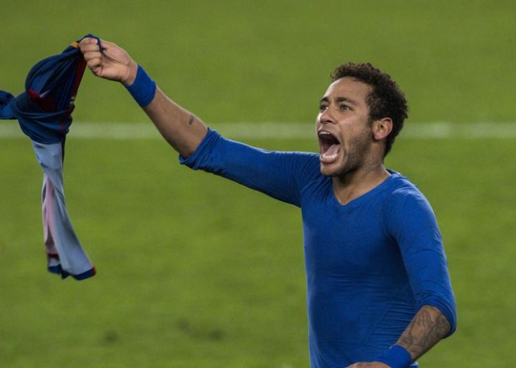 PSG advierte a Neymar, que de no haber una buena oferta se quedará otra temporada