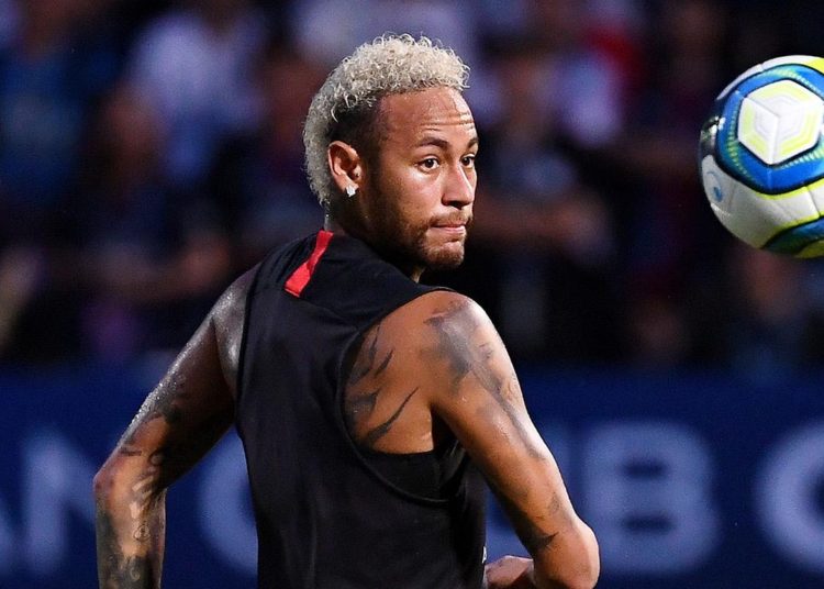 El PSG ofrece a Neymar al Manchester United, pero rechaza ficharlo