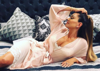 Ninel Conde saca lo ‘Bombón asesino’ al dejar descubierto su trasero