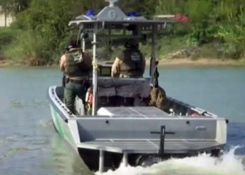 Atacan desde México con armas de guerra a lancha de la Patrulla Fronteriza