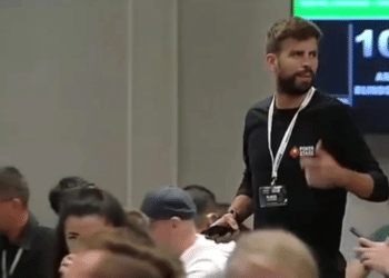 Piqué y Arturo Vidal ganaron más de medio millón de dólares en torneo de póker