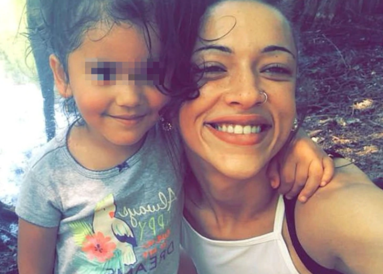 Un madre vendió a su hija por mil dólares a un grupo de proxenetas en Texas, Estados Unidos