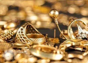 Se hace pasar por princesa y roba joyas por 1,8 millón de dólares