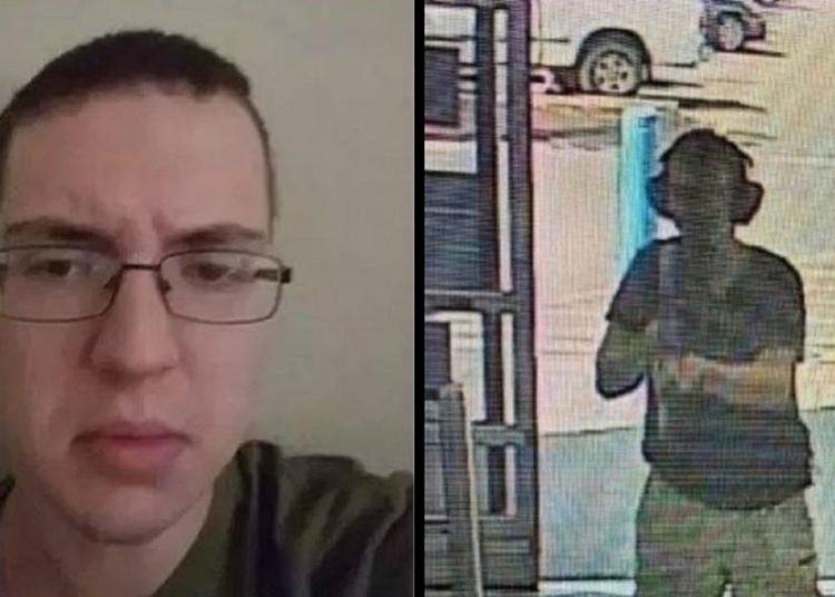 Tirador de de la masacre de El Paso es puesto bajo vigilancia para prevenir suicidio