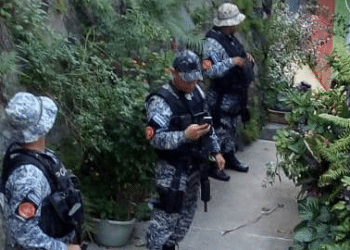 PNC captura a un menor de edad por el asesinato de su hijastra de un año y medio