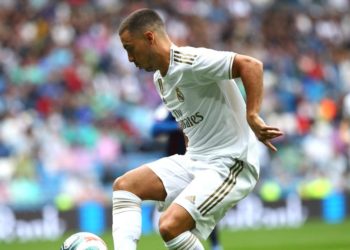 Con doblete de Benzema y debut de Hazard, el Real Madrid derrota al Levante en el Bernabéu