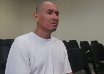 Por falta de prueba de ADN, suspenden audiencia preliminar contra Mario Huezo por el asesinato de periodista Karla Turcios