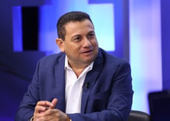 Ministro de Trabajo confirma que primer grupo de salvadoreños beneficiados con visa de trabajo viajará en enero de 2020