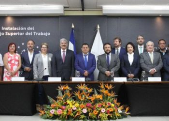 Gobierno instala Consejo Superior del Trabajo