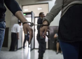 Capturan a banda estafadores que ofrecían visas para trabajar en Canadá