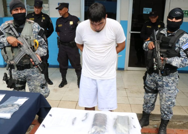 Capturan a pandillero que tenía en su poder una mina antipersonal o «quitapié»