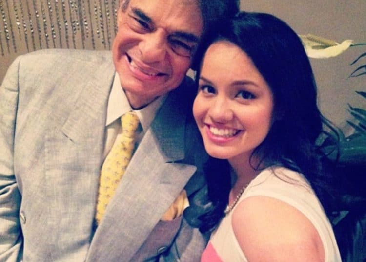 La hija menor de José José asegura que su padre murió mientras dormía