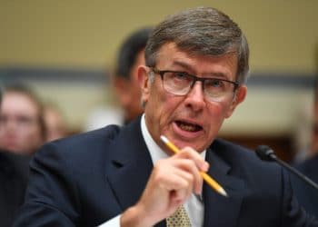 Jefe de Inteligencia de EE.UU. califica de «grave» la llamada que hizo Trump a Ucrania