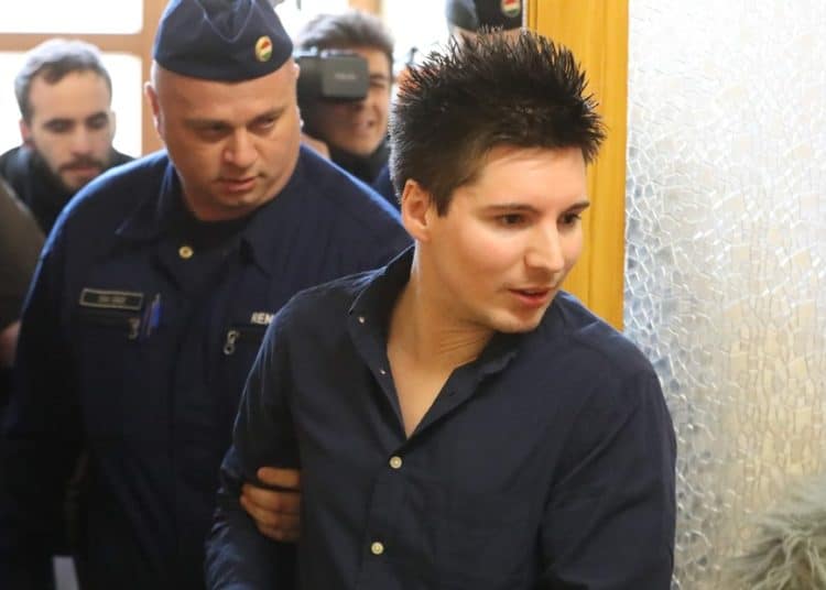 El creador de “Football Leaks” es acusado de 147 delitos