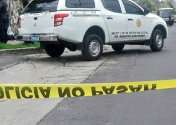 Delincuentes asesinan a hombre al interior de un car wash en La Paz