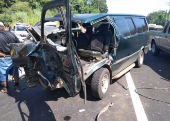 Milena Calderón de Escalón sufre accidente de tránsito en carretera a Santa Ana