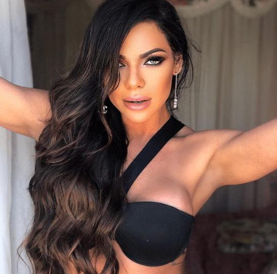 (VIDEO) Suzy Cortez con candente video en el que viste diminuto bikini