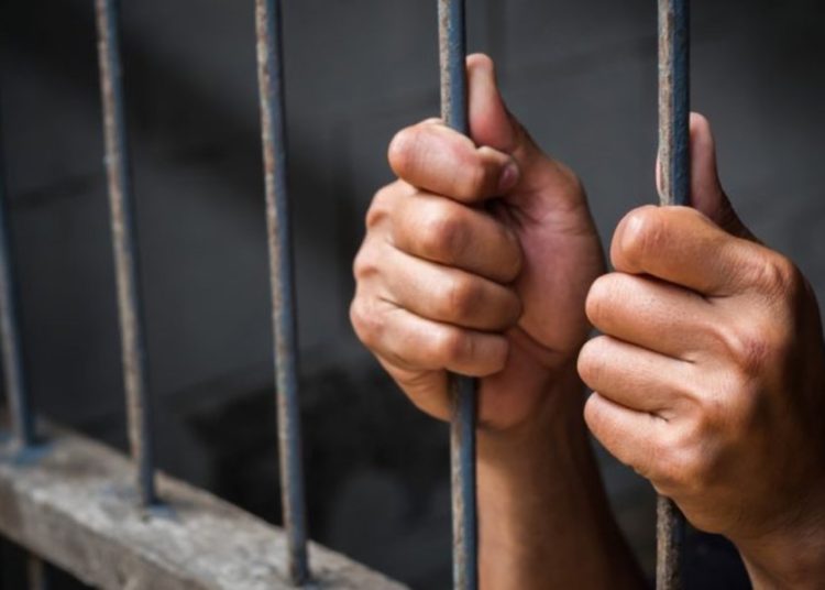 Sujeto que participó en robo realizará trabajos de utilidad por tres años