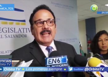 Diputado Francis Zablah responde ante acusaciones por Rina Araujo