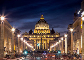 Fiscalía del Vaticano pide llevar a juicio a dos sacerdores por abuso sexual dentro de seminario