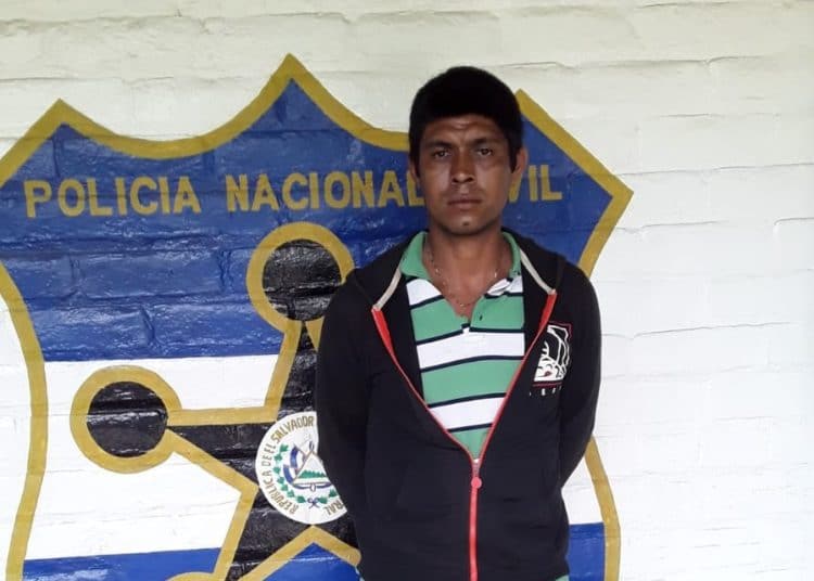 Hombre acusado de homicidio es capturado en frontera El poy, Chalatenango