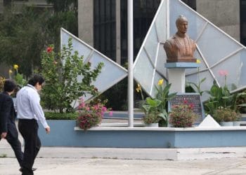 Investigan a seis empleados de FGR por emitir órdenes de capturas ilegales