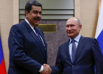 Putin insta a Nicolás Maduro a dialogar con la oposición