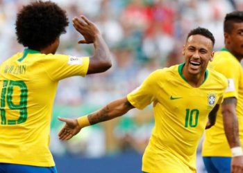 Neymar podría ocupar una nueva posición en la selección brasileña