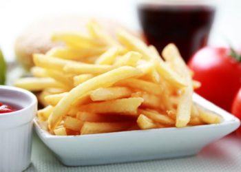 Se queda ciego por solo comer papas fritas