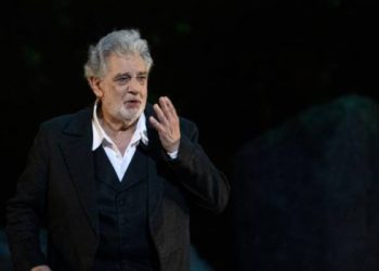 Debido a las acusaciones de abuso, la ópera de Dallas cancela la gala de Plácido Domingo