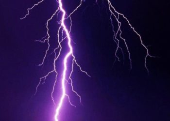 Una maratonista muere al ser alcanzado por rayo en Kansas