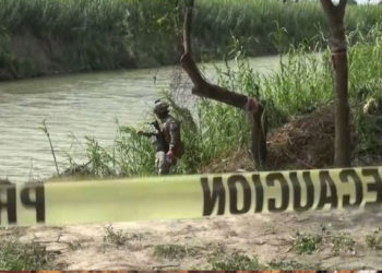 Mueren ahogados una hondureña y su bebé al intentar cruzar el río Bravo