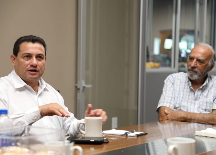 Ministro de Trabajo realiza alianza con empresas de Arizona para generar oportunidades laborales en el exterior