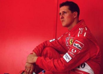 Michael Schumacher es ingresado a un hospital de París para tratamiento con células madre