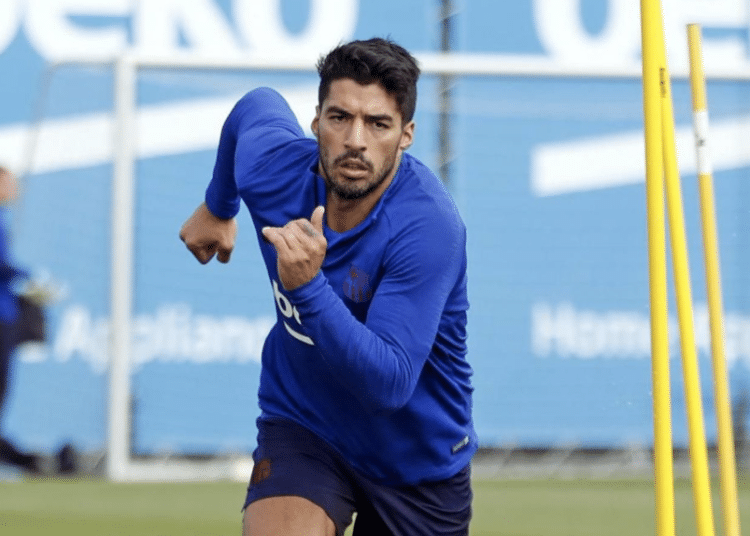 Luis Suárez listo para el partido contra el Valencia