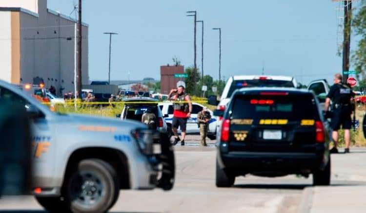 Se eleva a siete el número de muertos por el tiroteo en Texas