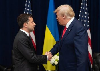 Casa Blanca trató de ocultar la llamada entre Trump y el presidente de Ucrania asegura informante