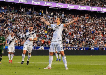 (VIDEO) Matrix challenge es el reto viral que Zlatan Ibrahimovic creó en internet