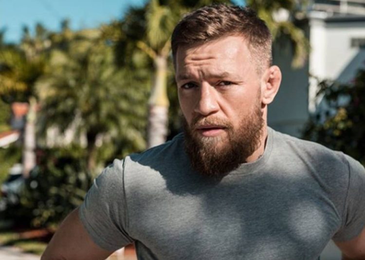 Conor McGregor comparece ante la justicia por golpear a un anciano
