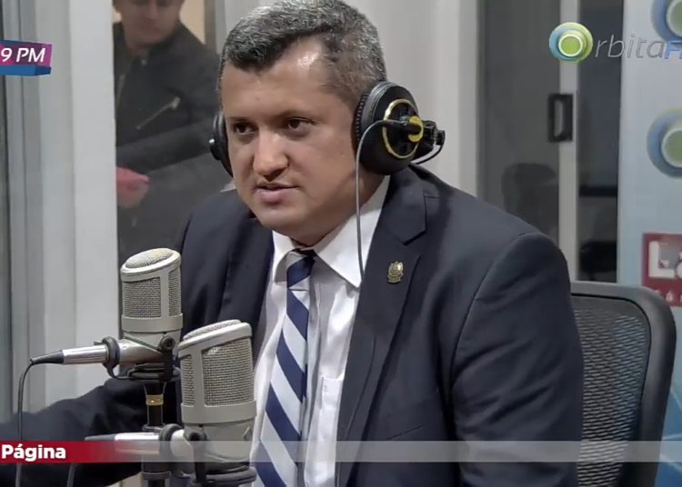 Emilio Corea: «El FMLN nos dijo que está dispuesto a darnos los votos para que ARENA siga en la presidencia de la Asamblea»