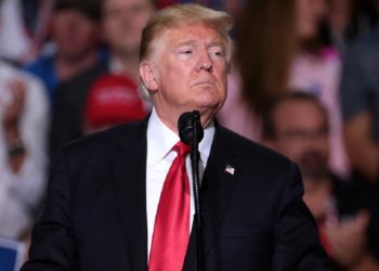 Trump promete muro antimigrantes en Colorado, un estado lejos de la frontera