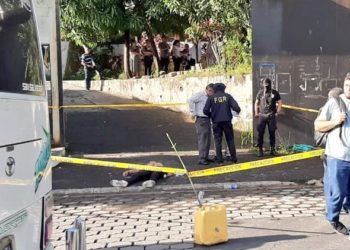 Joven fallece frente a unidad de salud Zacamil tras sufrir un paro cardíaco