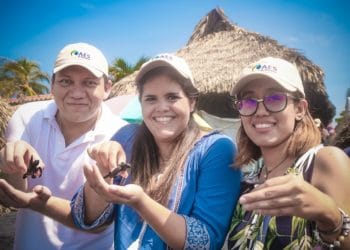 AES El Salvador apoya la preservación de tortuga marina