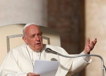 El papa Francisco reabre posibilidad del diaconado femenino y ordenación sacerdotal de hombres casados