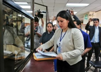 Piden declarar inconstitucional convenio entre ANDA y empresa Dueñas